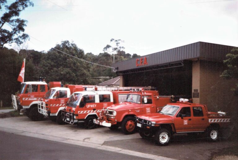Upwey CFA Fleet 1980s b