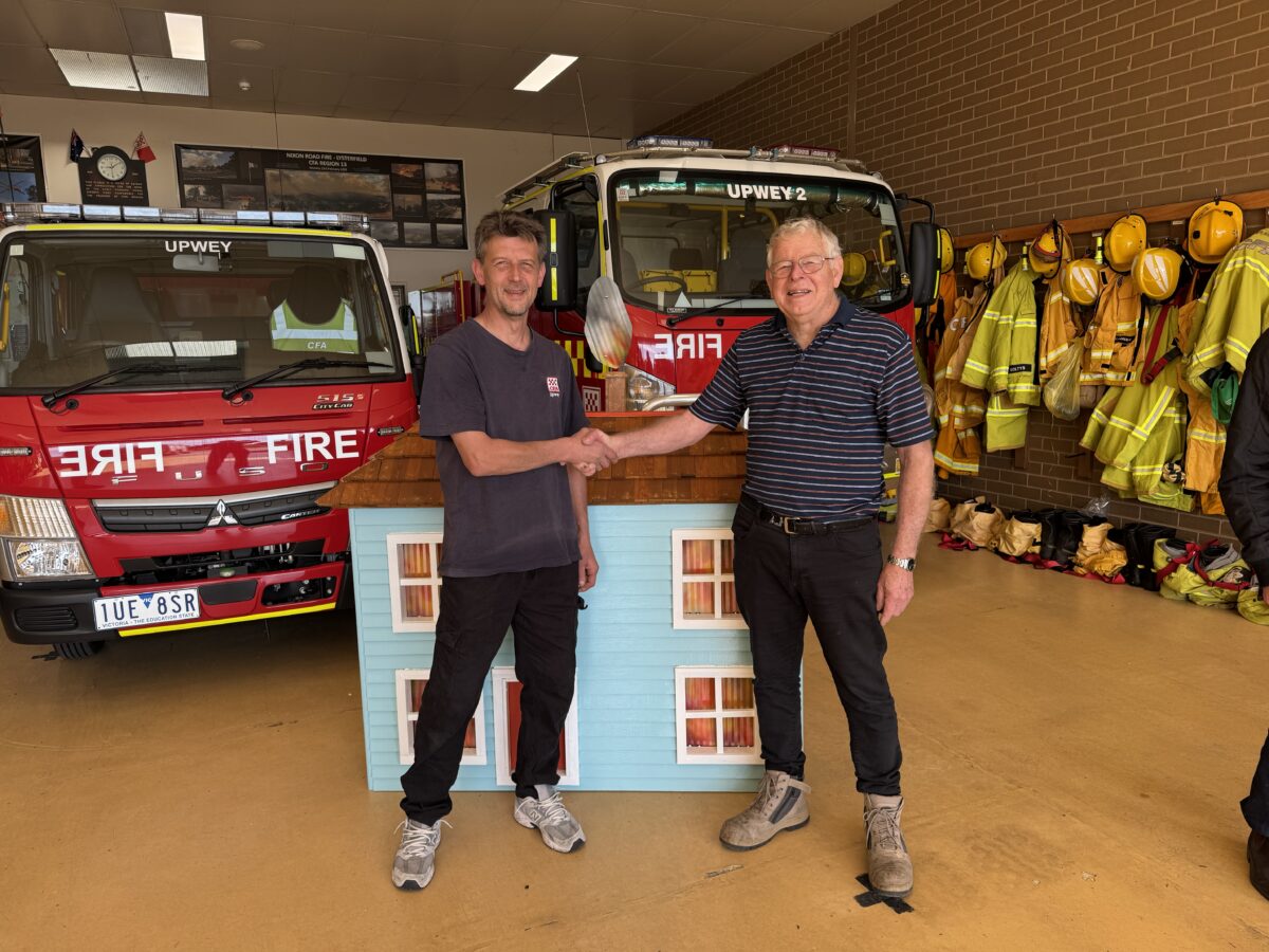 Upwey Mens Shed Donation to Upwey CFA